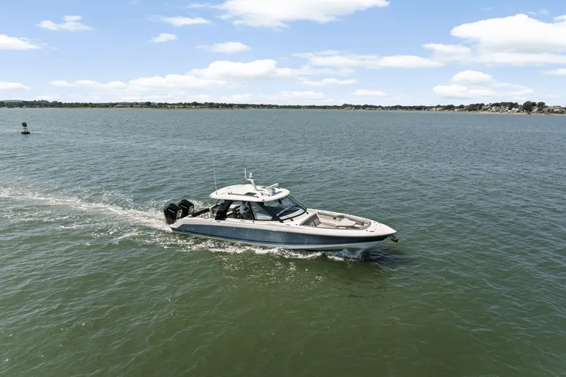 Slide: The Image of Boston Whaler 380 Realm 2025 - 59