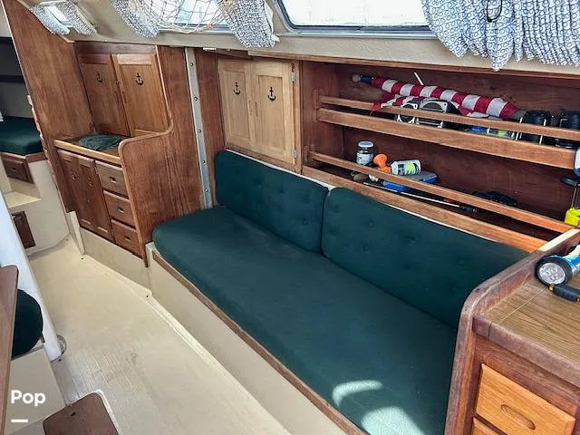 Slide: The Image of Catalina 38 1980 - 15982840