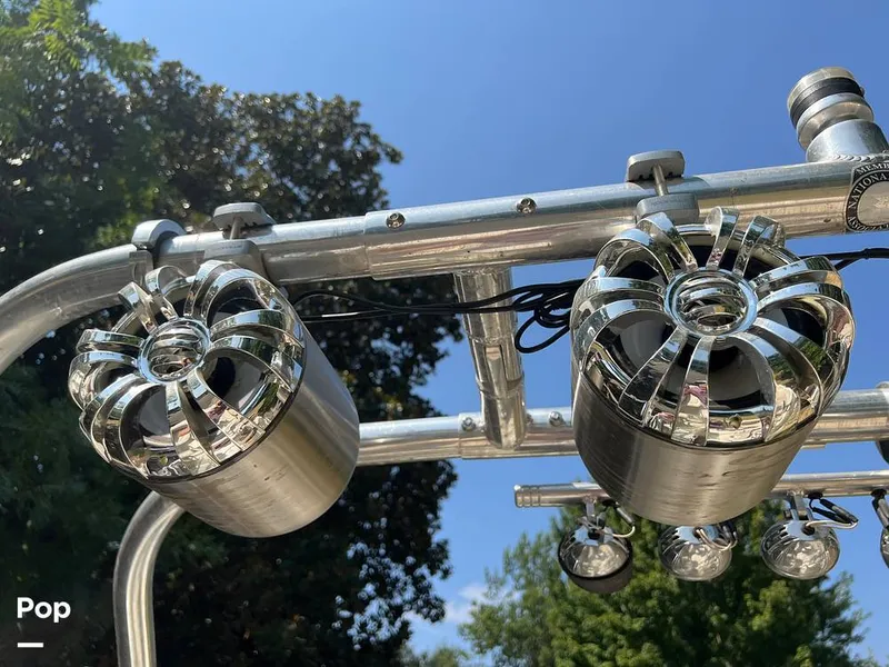 Slide: The Image of Maxum 2300 SC 2002 - 13065283