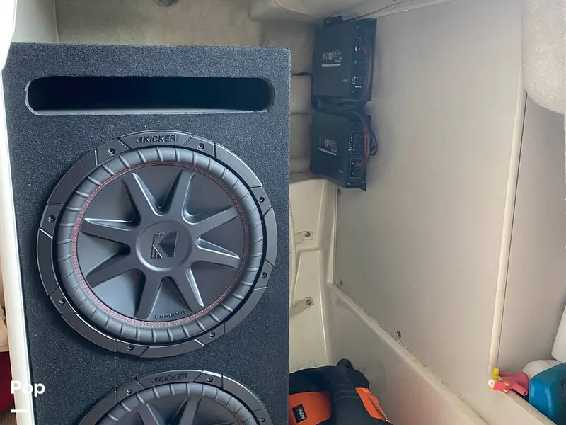 Slide: The Image of Maxum 2300 SC 2002 - 14121022