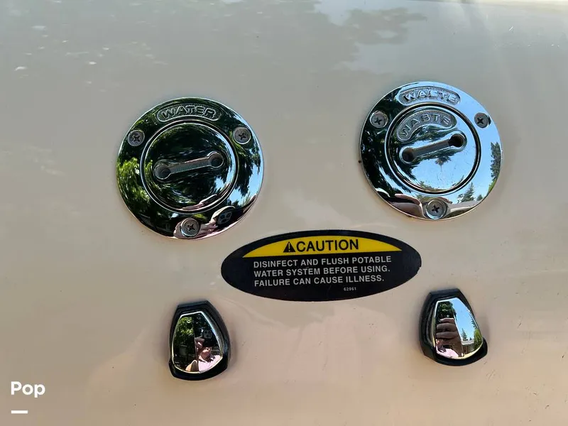 Slide: The Image of Maxum 2300 SC 2002 - 13065265