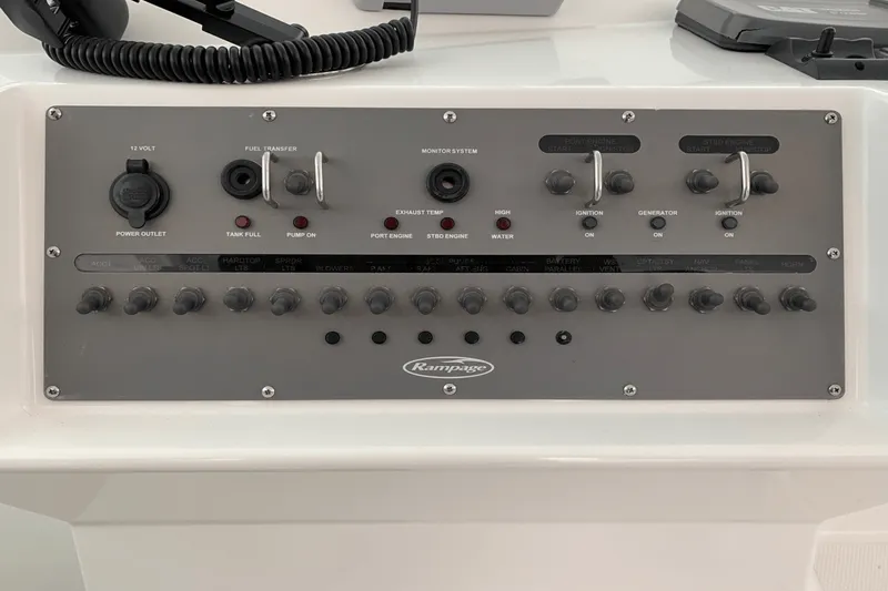 Slide: The Image of Rampage 41 EXPRESS 2011 - 24