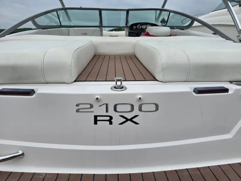 Slide: The Image of Regal 2100 rx 2009 - 6