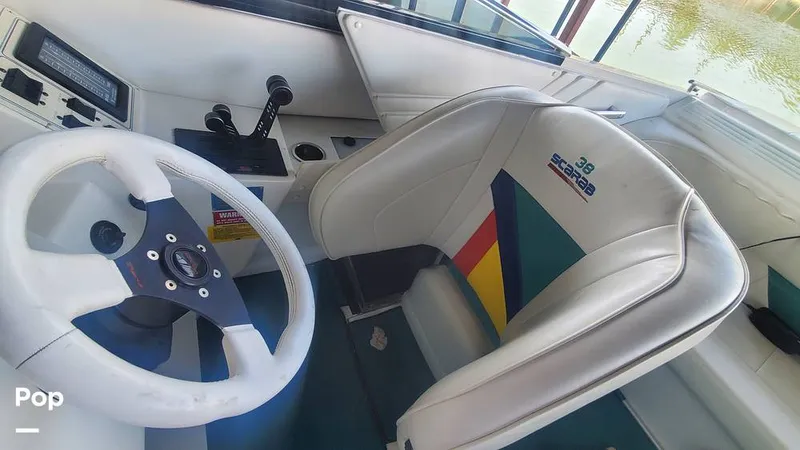 Slide: The Image of Scarab 38 Thunder 1992 - 12608638