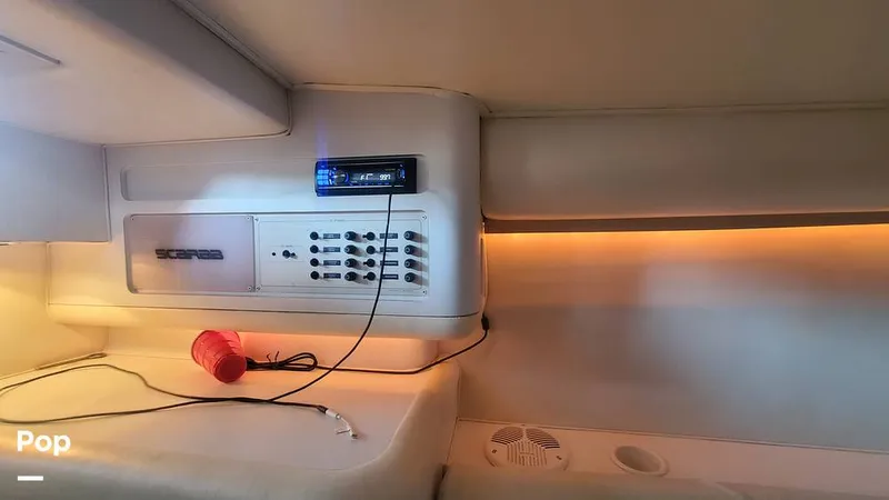 Slide: The Image of Scarab 38 Thunder 1992 - 12608656