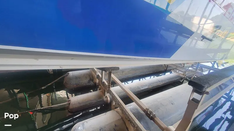 Slide: The Image of Scarab 38 Thunder 1992 - 12608549