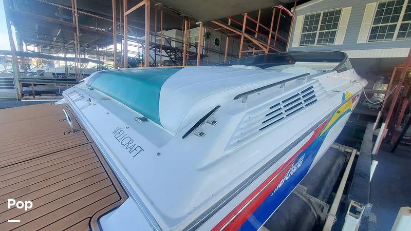 Slide: The Image of Scarab 38 Thunder 1992 - 12608567