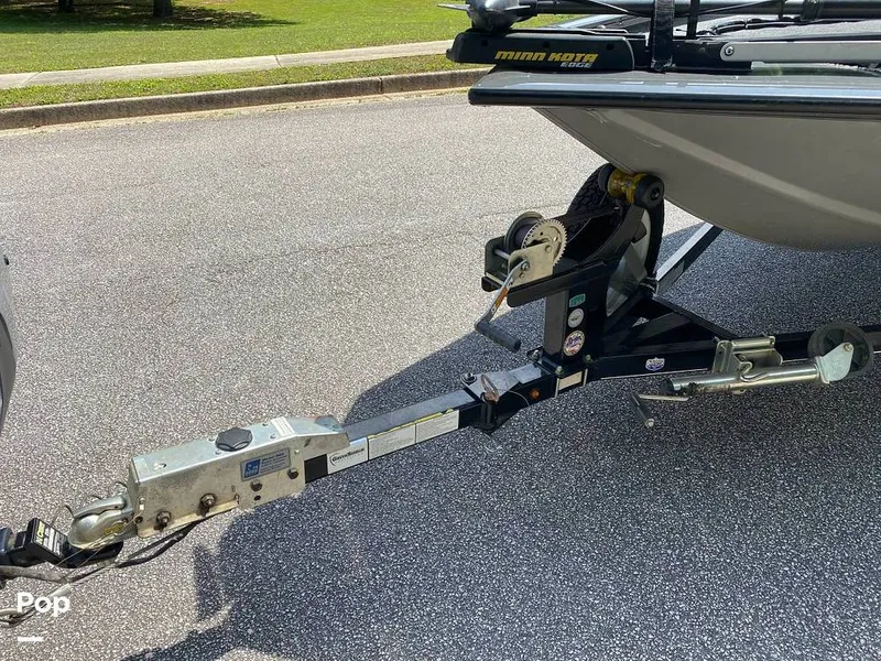 Slide: The Image of Tracker Pro Team 195TXW 2016 - 12601784