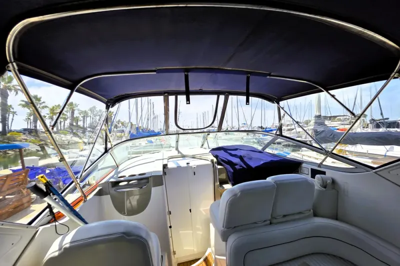 Slide: The Image of Bayliner 3055 Ciera 1999 - 5