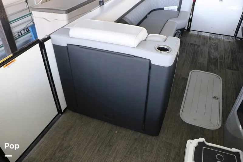 Slide: The Image of Godfrey AquaPatio 255 SBC 2023 - 15123701