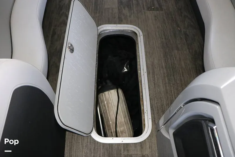 Slide: The Image of Godfrey AquaPatio 255 SBC 2023 - 15123703