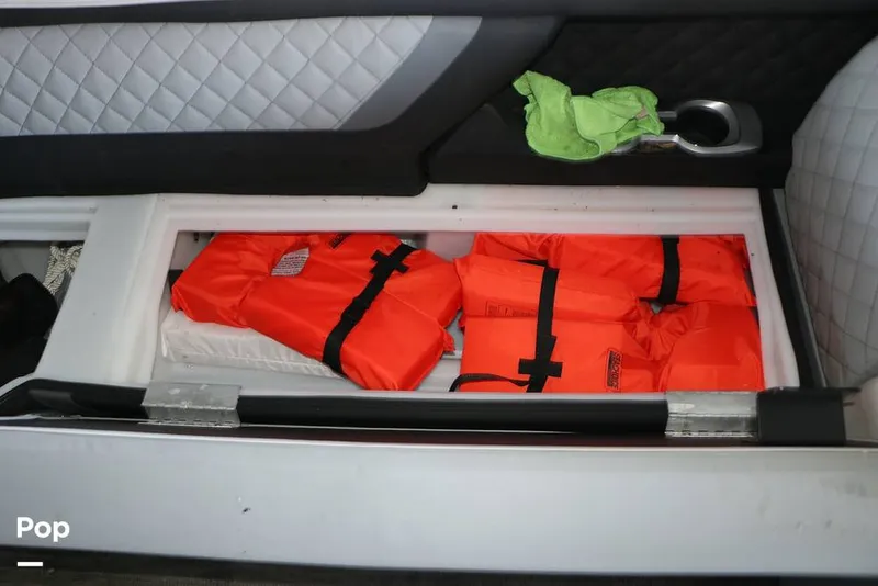 Slide: The Image of Godfrey AquaPatio 255 SBC 2023 - 15123705