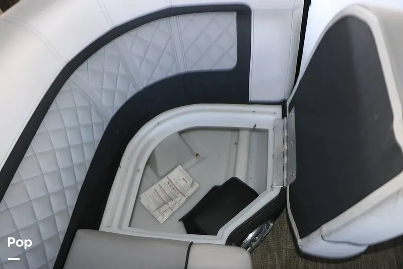 Slide: The Image of Godfrey AquaPatio 255 SBC 2023 - 15123709