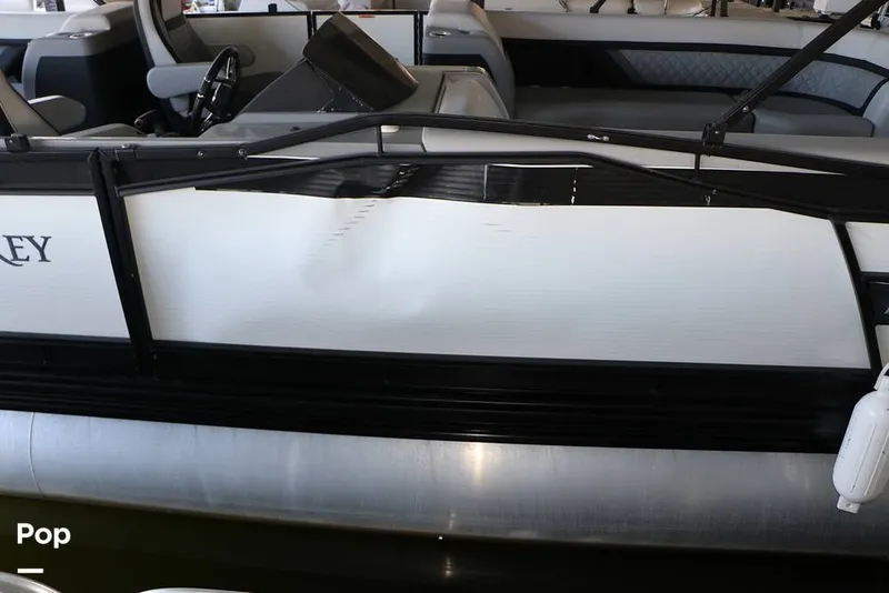 Slide: The Image of Godfrey AquaPatio 255 SBC 2023 - 15123725