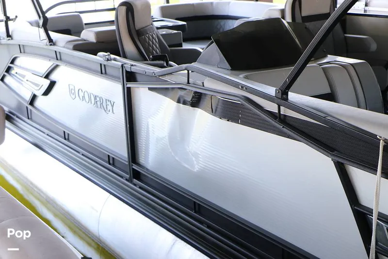 Slide: The Image of Godfrey AquaPatio 255 SBC 2023 - 15123655