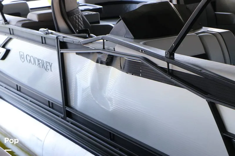 Slide: The Image of Godfrey AquaPatio 255 SBC 2023 - 15123656