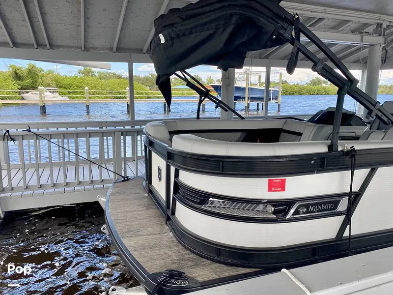 Slide: The Image of Godfrey AquaPatio 255 SBC 2023 - 12662222