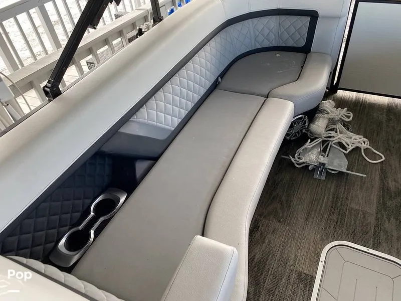 Slide: The Image of Godfrey AquaPatio 255 SBC 2023 - 12662243