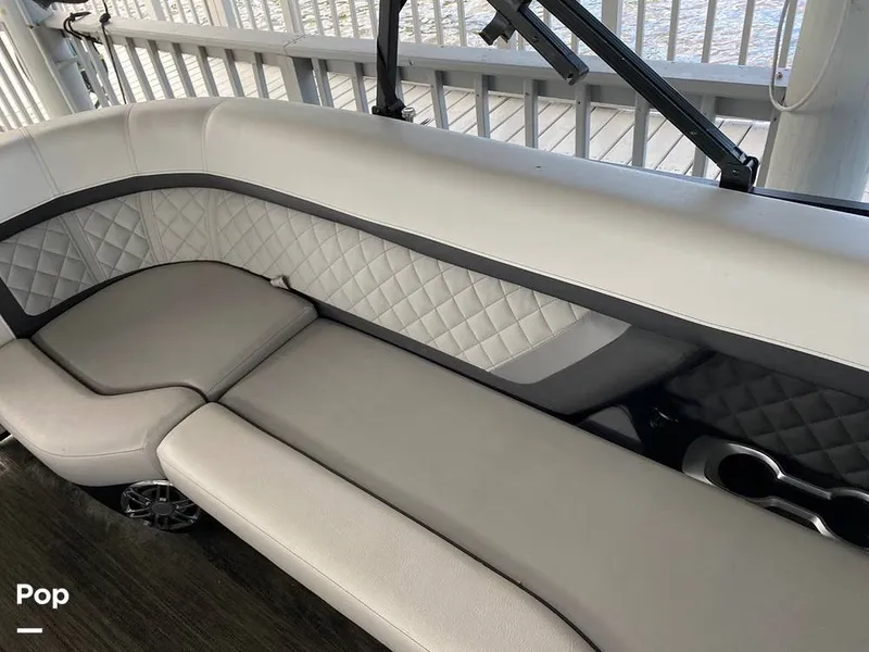 Slide: The Image of Godfrey AquaPatio 255 SBC 2023 - 12662244