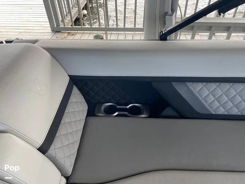 Slide: The Image of Godfrey AquaPatio 255 SBC 2023 - 12662248