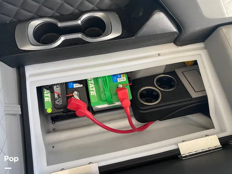 Slide: The Image of Godfrey AquaPatio 255 SBC 2023 - 12662252