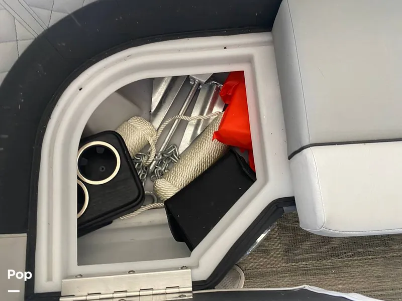 Slide: The Image of Godfrey AquaPatio 255 SBC 2023 - 12662255