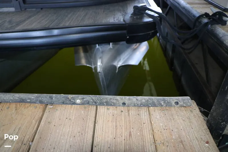 Slide: The Image of Godfrey AquaPatio 255 SBC 2023 - 15123660