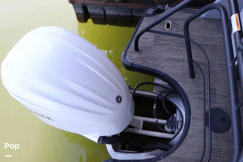 Slide: The Image of Godfrey AquaPatio 255 SBC 2023 - 15123666