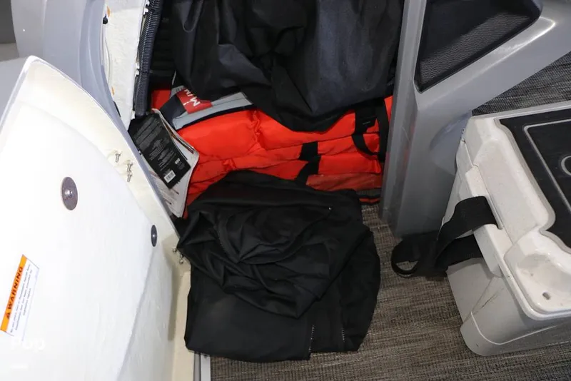 Slide: The Image of Godfrey AquaPatio 255 SBC 2023 - 15123677