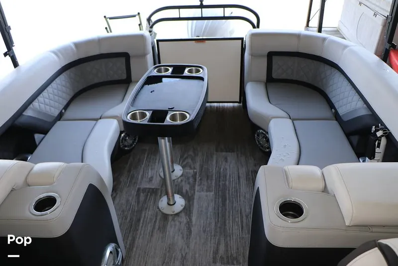 Slide: The Image of Godfrey AquaPatio 255 SBC 2023 - 15123690