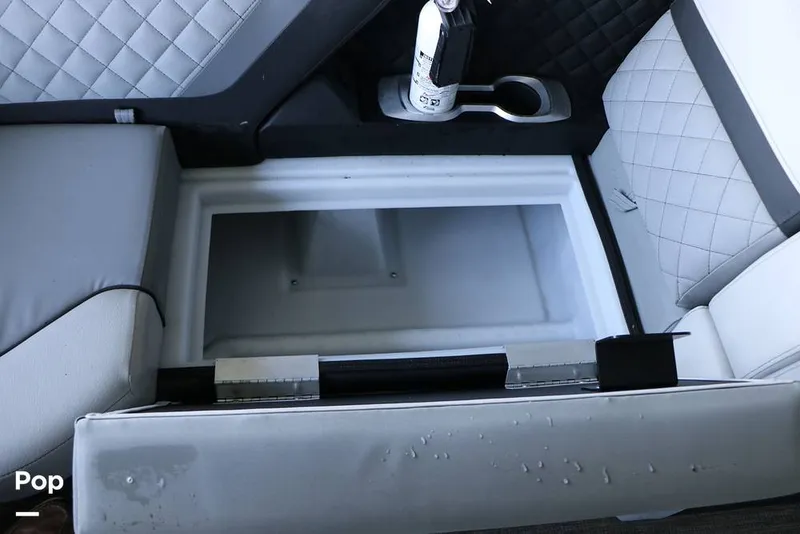 Slide: The Image of Godfrey AquaPatio 255 SBC 2023 - 15123692