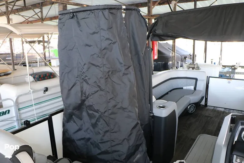 Slide: The Image of Godfrey AquaPatio 255 SBC 2023 - 15123698