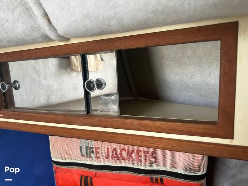 Slide: The Image of Mako 210 1992 - 12857300