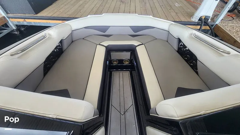 Slide: The Image of Bow Seating - 12962887