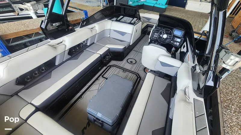 Slide: The Image of Moomba Makai 2020 - 12962794