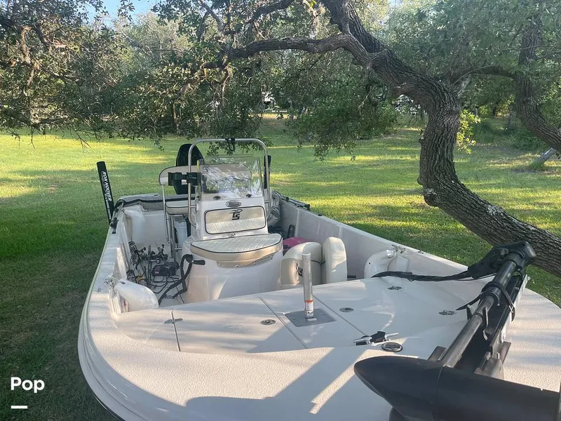 Slide: The Image of Carolina 192JLS 2022 - 12666378