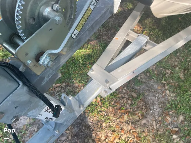 Slide: The Image of Carolina 192JLS 2022 - 12666112