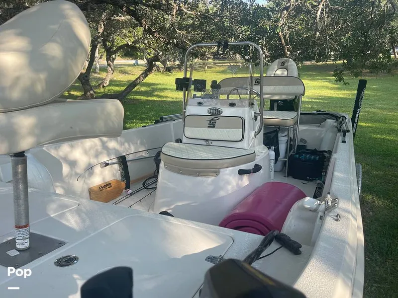 Slide: The Image of Passenger Seat With Backrest - 12666120