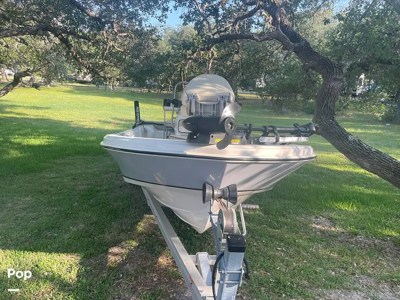 Slide: The Image of Carolina 192JLS 2022 - 12666098