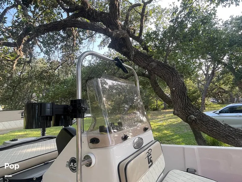 Slide: The Image of Carolina 192JLS 2022 - 12666317