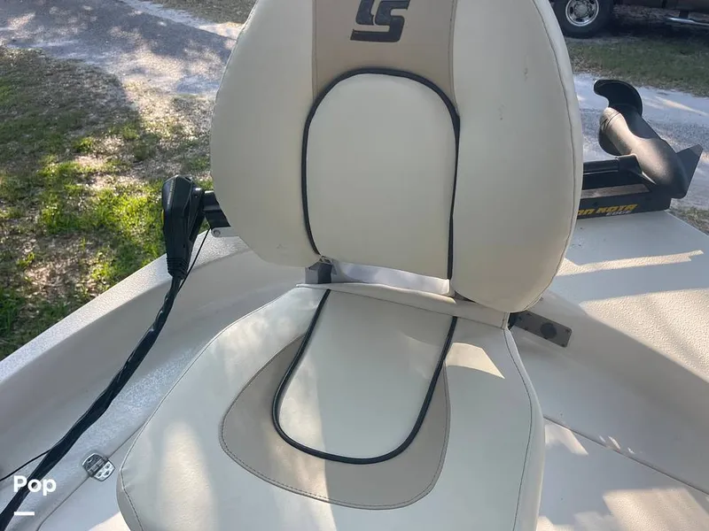 Slide: The Image of Carolina 192JLS 2022 - 12666373