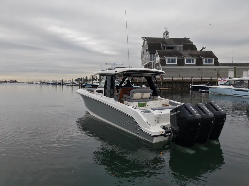 Slide: The Image of Boston Whaler 350 Realm 2026 - 7