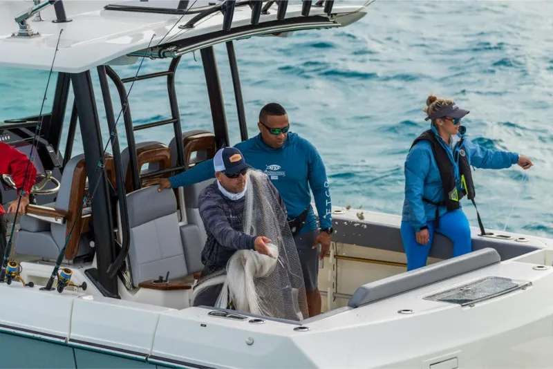 Slide: The Image of Boston Whaler 360 Outrage 2026 - 191