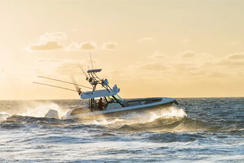 Slide: The Image of Boston Whaler 360 Outrage 2026 - 209