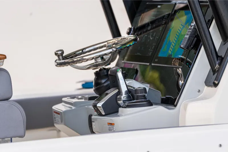 Slide: The Image of Boston Whaler 360 Outrage 2026 - 71