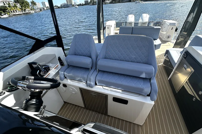 Slide: The Image of Saxdor 400 GTO 2026 - 36