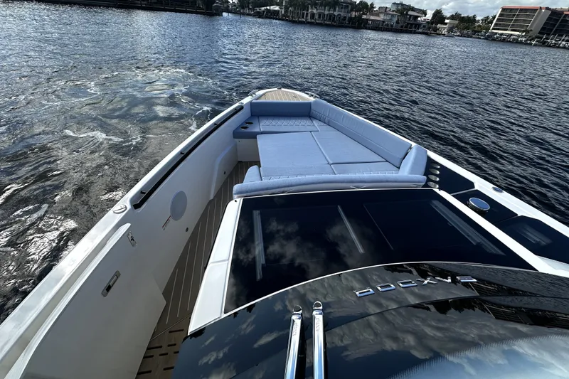 Slide: The Image of Saxdor 400 GTO 2026 - 43