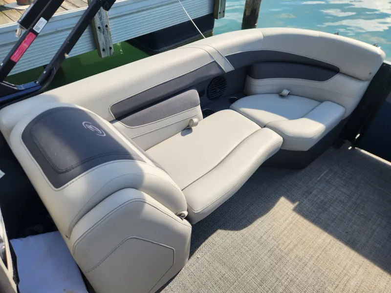 Slide: The Image of Barletta 22 CC TRITOON 2024 - 20