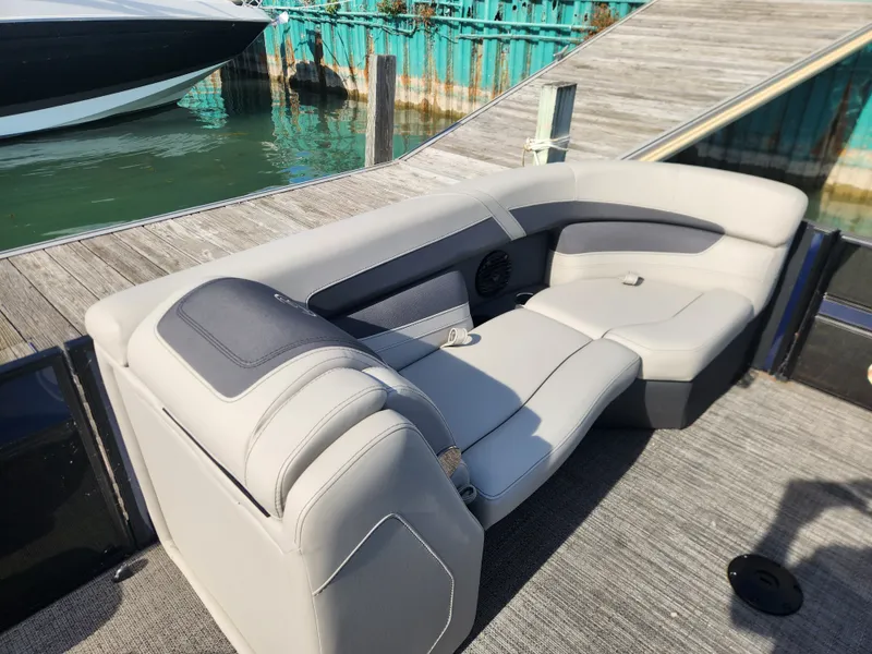 Slide: The Image of Barletta 22 CC TRITOON 2024 - 22