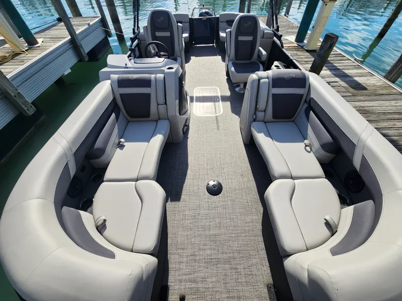 Slide: The Image of Barletta 22 CC TRITOON 2024 - 8